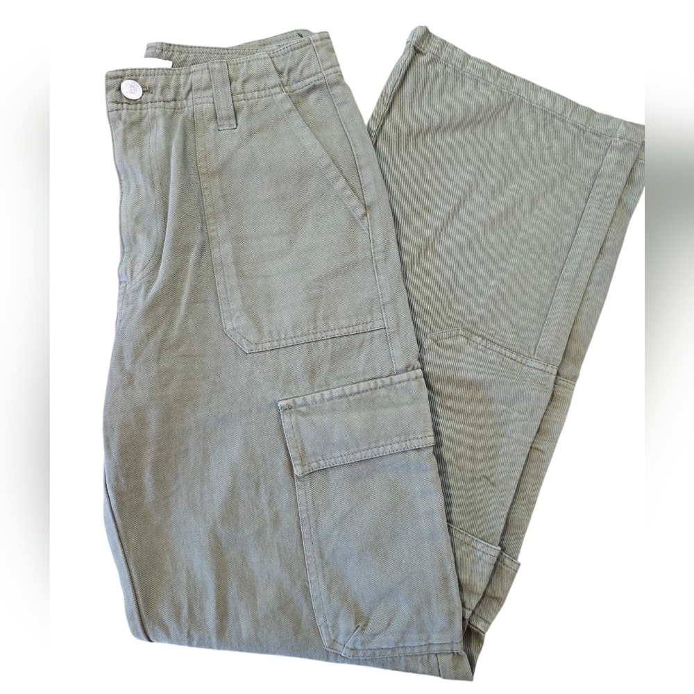 ZARA army green cargos size 4